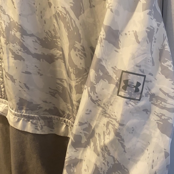 Under Armour Sportstyle Wind Anorak Size S - Picture 7 of 10